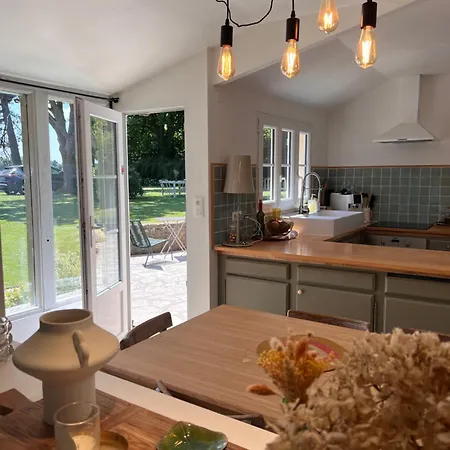 Maison Normande Avec Piscine Exterieure Chauffee Villa Fleury-la-Forêt